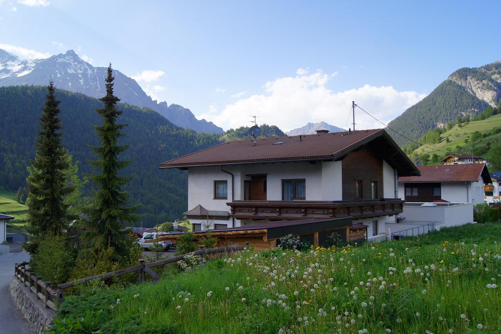 Apartmán Ferienhaus Peter Spottl Nauders Exteriér fotografie